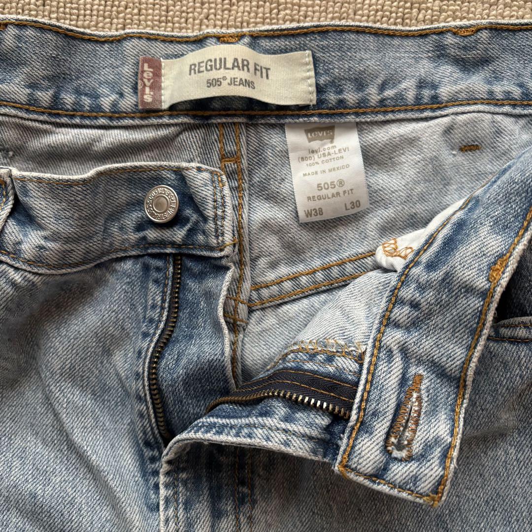 Levi's 505 レギュラーフィット W38 L30