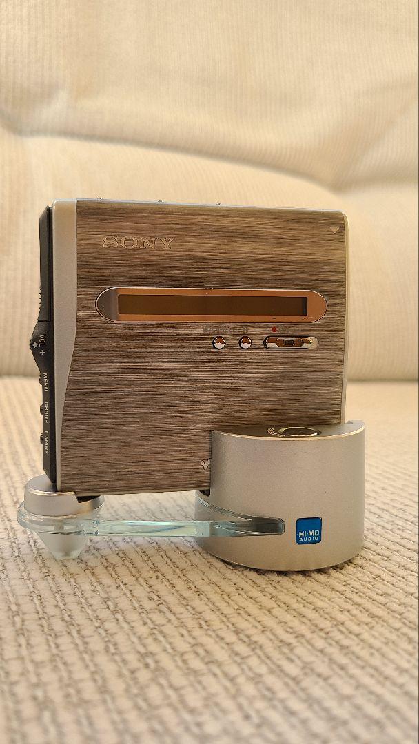 SONY Hi-MDウォークマMZ-NH1 シルバー