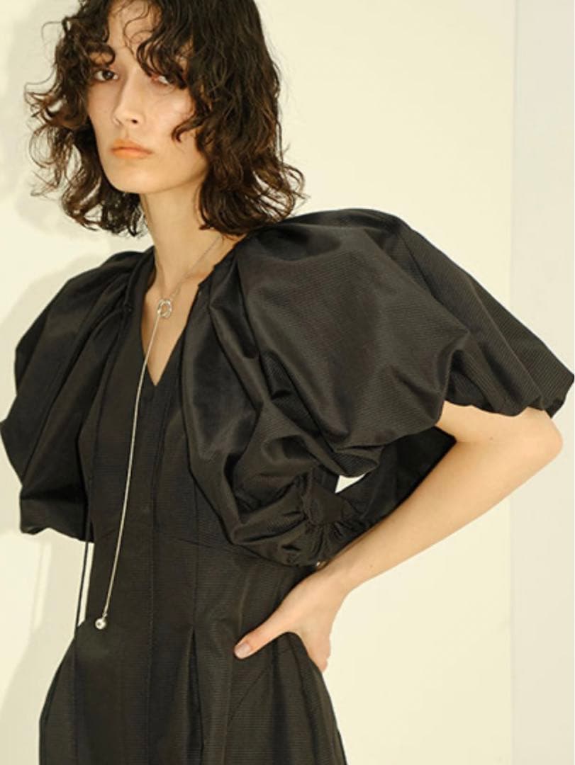 フレイアイディー　タックタフタワンピース ファッション レディース