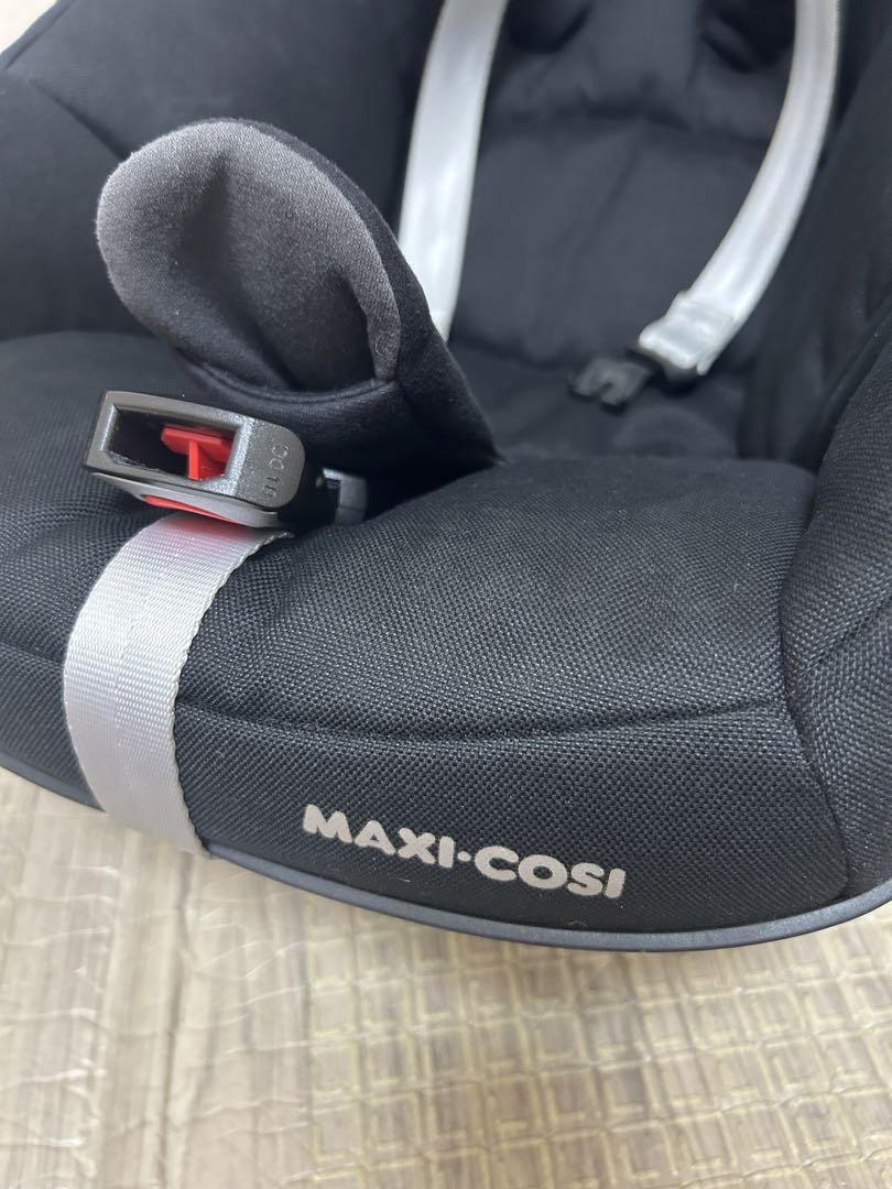 MAXI-COSI pebble pro i-size 専用アダプター付