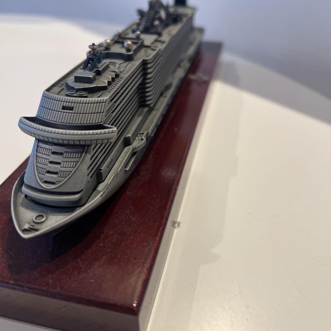美品】MSCクルーズ SEASCAPE 模型モデル 船※箱なし - メルカリ