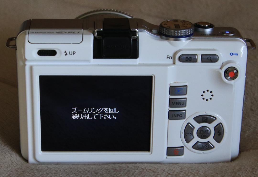 OLYMPUS PEN E-PL1 ダブルズームキットホワイト
