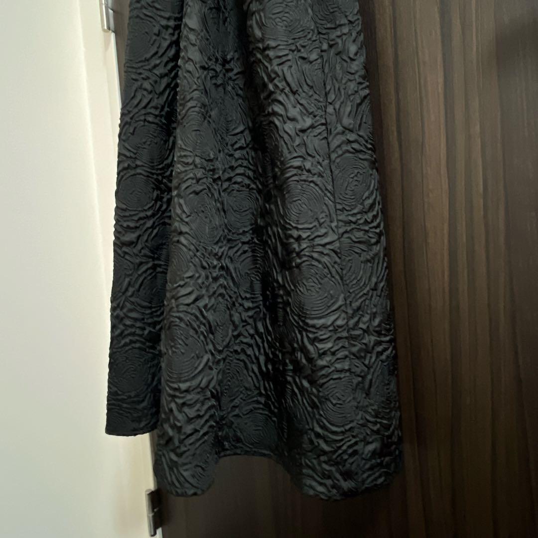 美品　Ｖネックジャガードドレス　ブラック