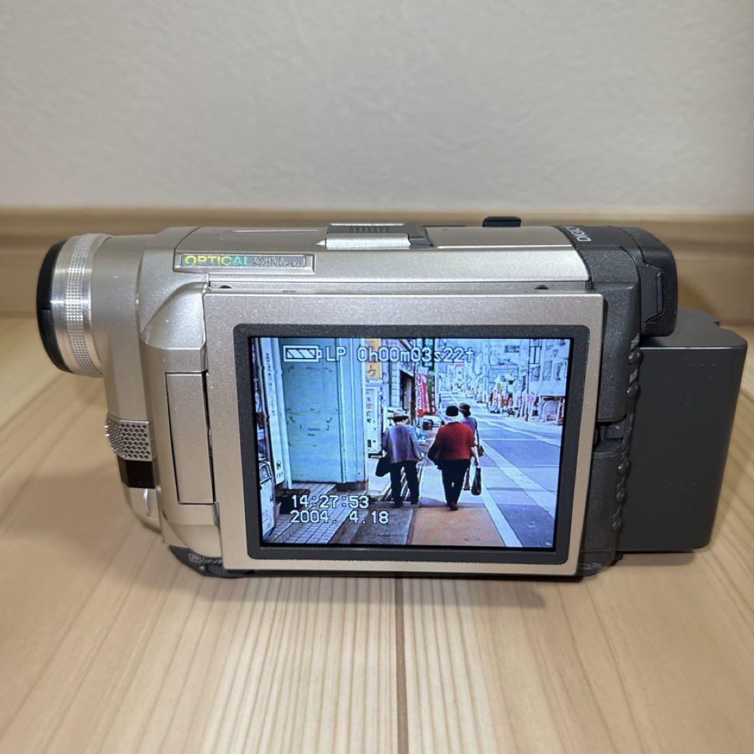 ☆動作OK Panasonic DVカメラ NV-DS200