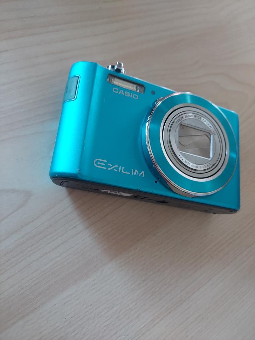 CASIO EXILIM デジタルカメラ　ブルー　②