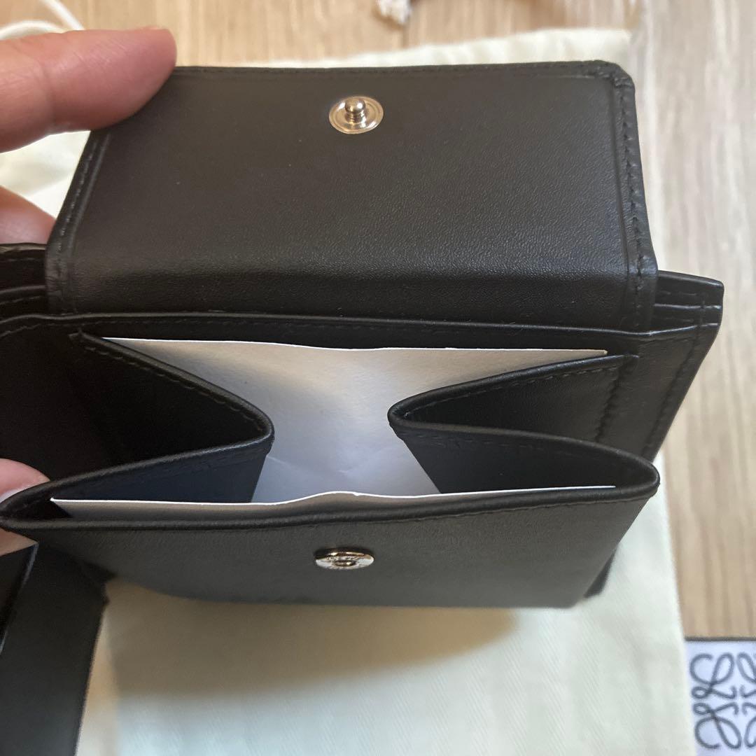 未使用 LOEWE ロエベ PUZZLE パズル 二つ折り 財布 未使用 LOEWE ロエベ PUZZLE パズル 二つ折り 財布