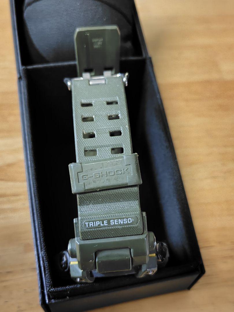 マッドマン　G-SHOCK カーキ