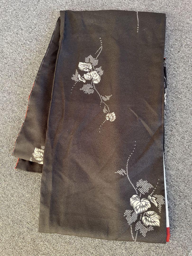 黒 花柄 着物