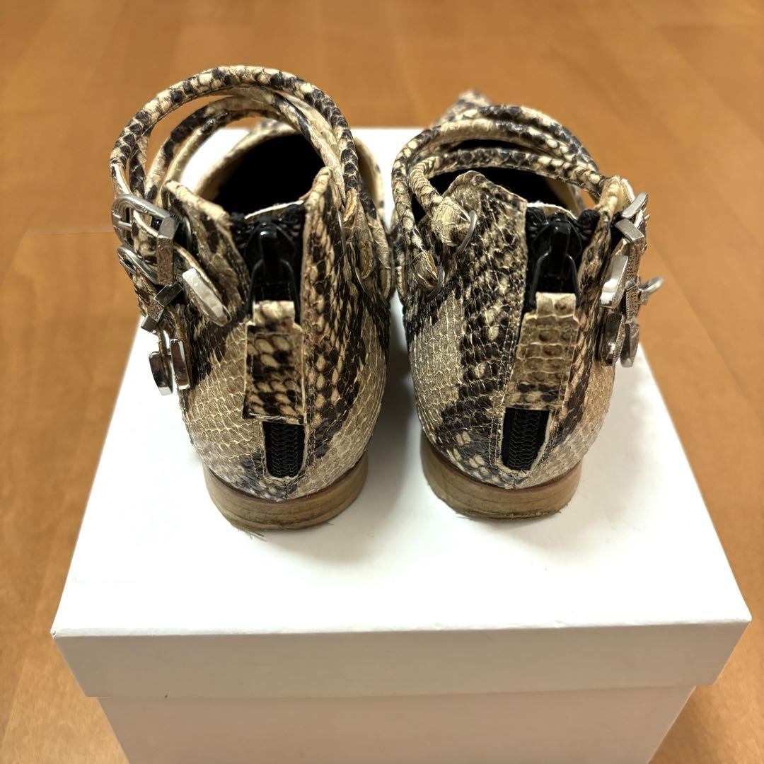 大特価放出！ TOGA サンダル ヘビ柄 PULLA 靴