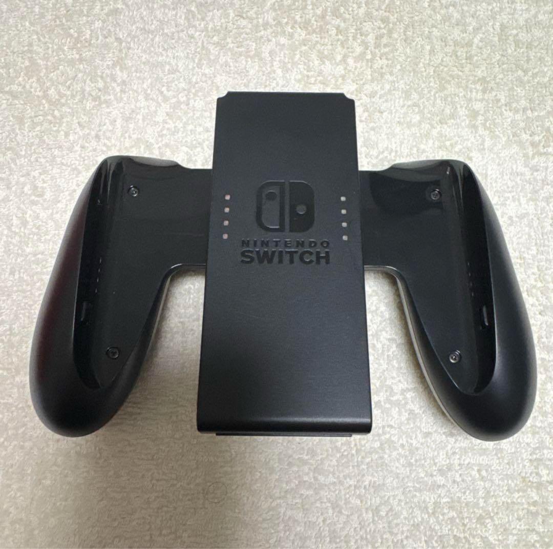 【即購入可能・美品】Nintendo Switch 有機ELモデル プロコン付属 【即購入可能・美品】Nintendo Switch 有機ELモデル プロコン付属