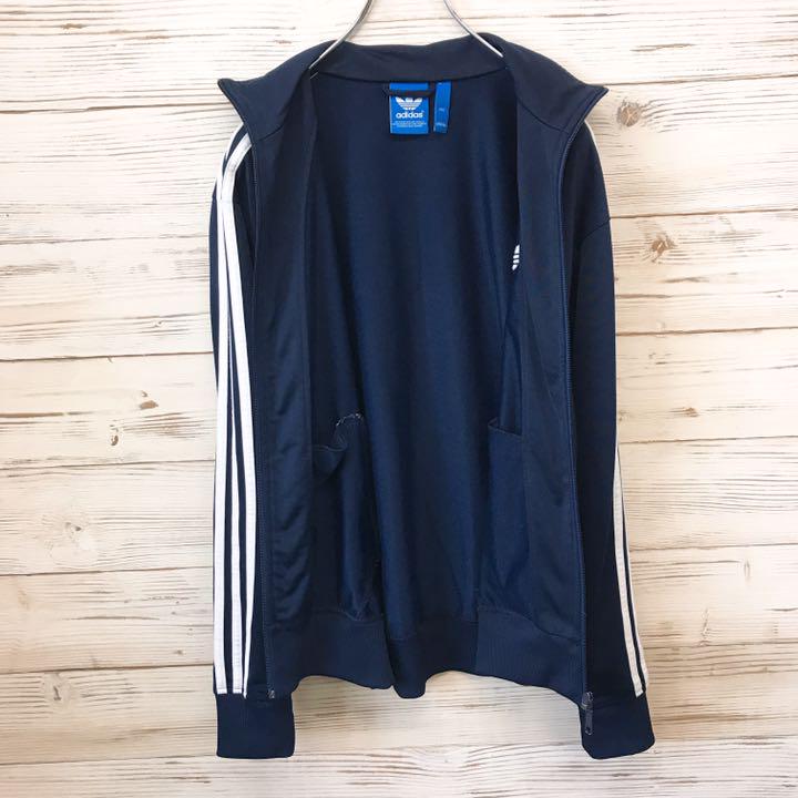 希少》アディダス adidas☆ジャージ L 刺繍ロゴ ネイビー み⑧ - メルカリ 希少》アディダス adidas☆ジャージ L 刺繍ロゴ ネイビー み⑧ - メルカリ