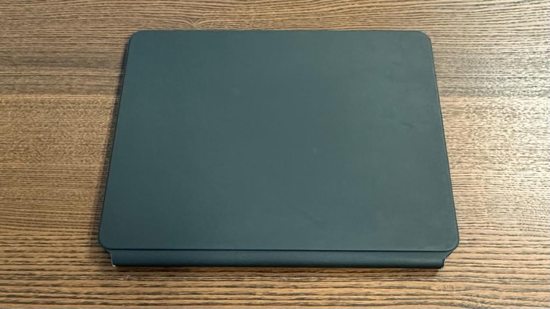 iPadPro 12.9本体＋Apple Pencilなどアクセサリー4点セット
