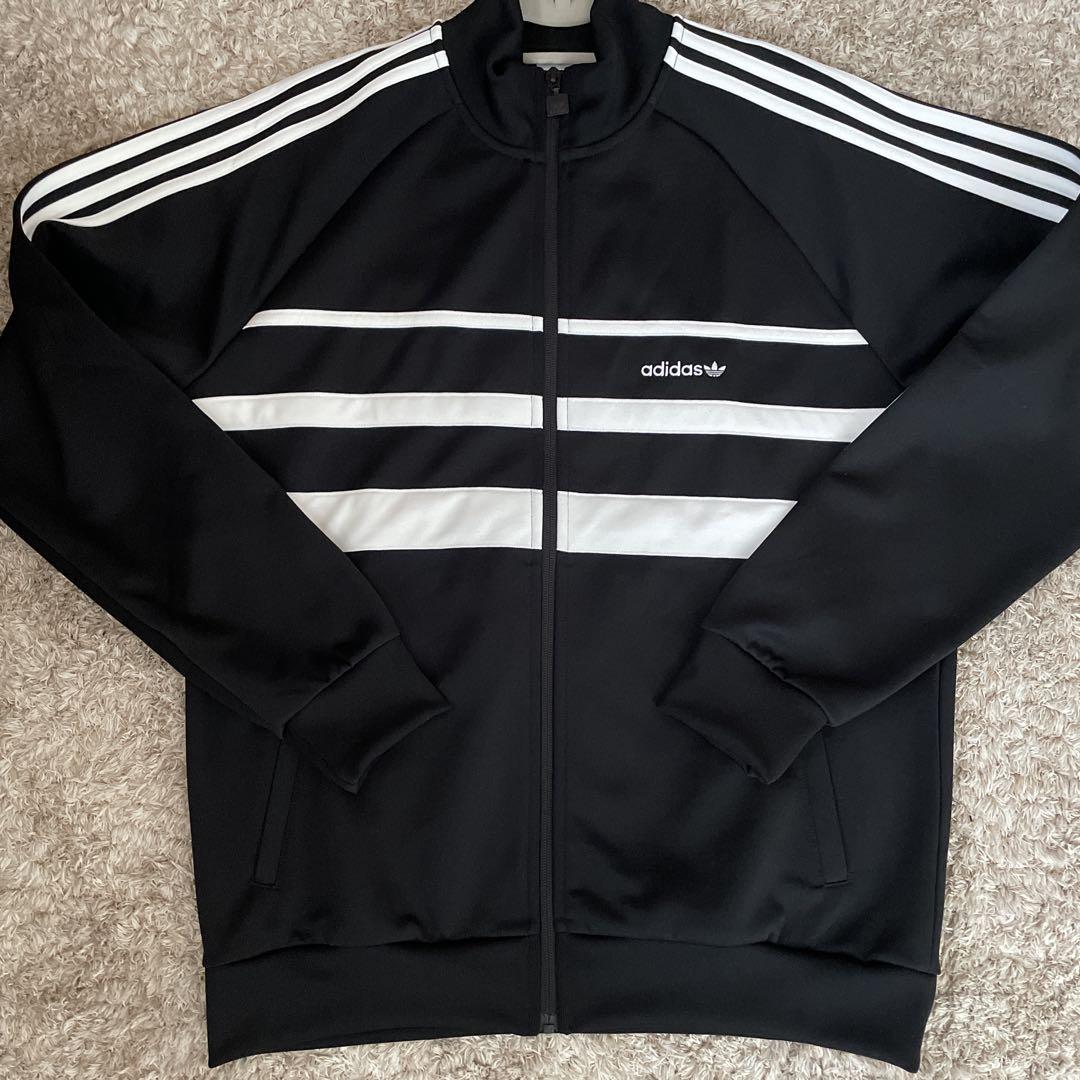 新品タグ付き】フリークスストア adidas トラックジャケット