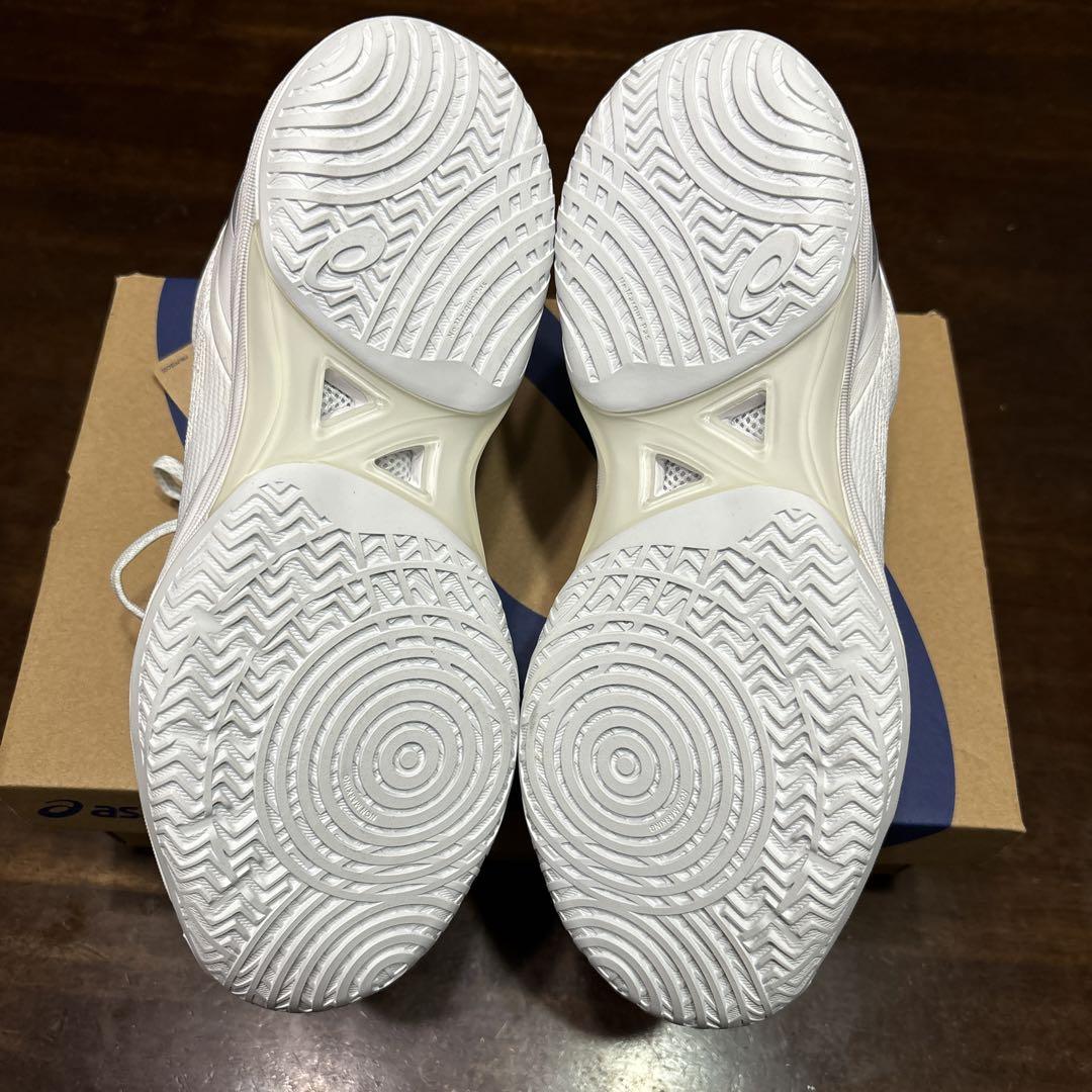 ASICS バスケットボールシューズ ホワイト