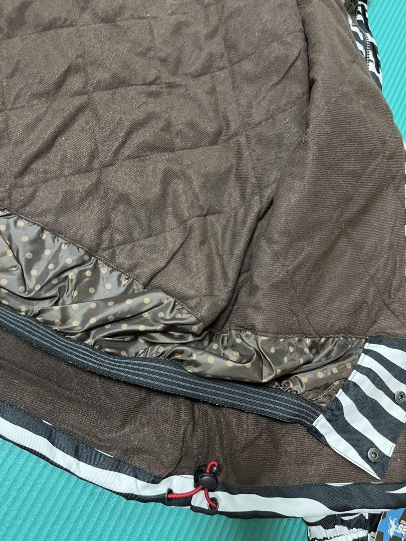 PONTAPES 子供　140cm スノーボードウェア　新品　スキーウェア