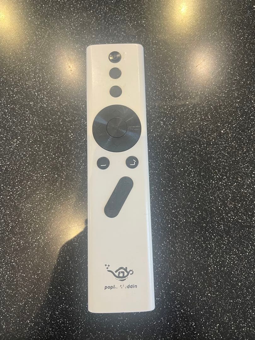 Ze Polar popin aladdin プロジェクター本体 リモコン付き Ze Polar popin aladdin プロジェクター本体 リモコン付き