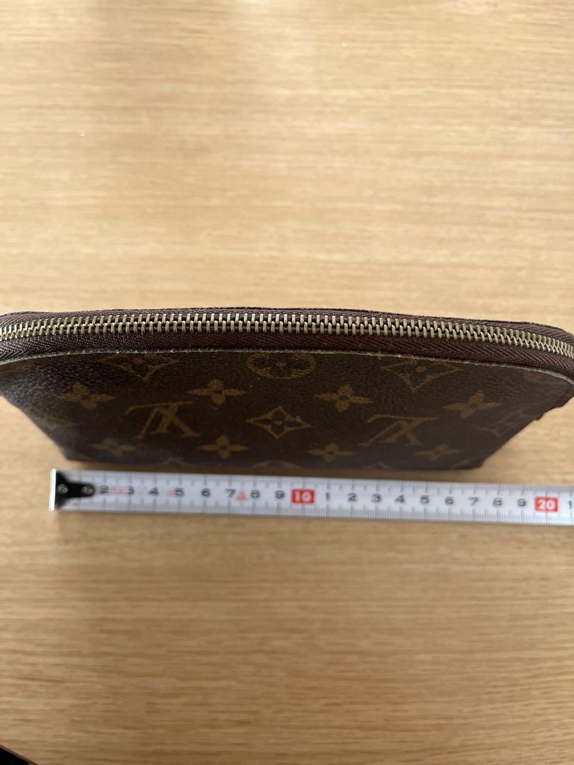 Louis Vuitton ルイ・ヴィトン モノグラム ポーチ