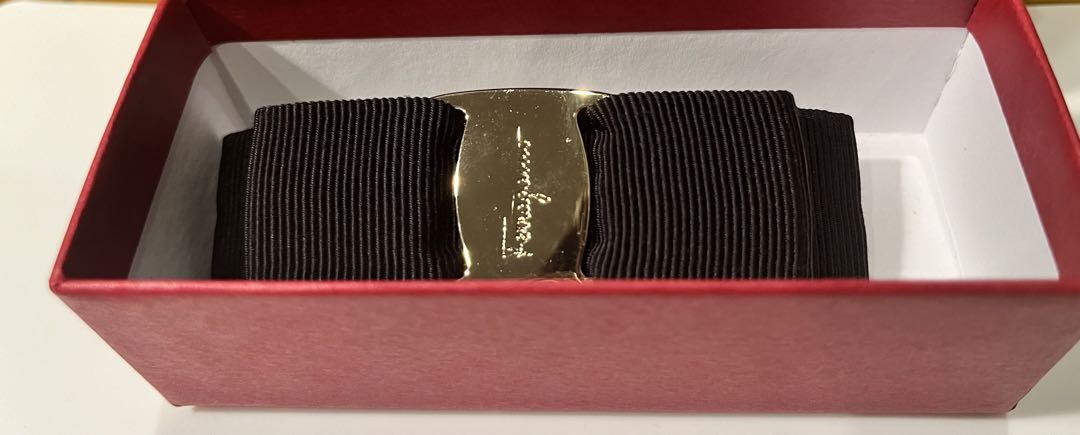 新品  当日発送可 サルヴァトーレフェラガモ Ferragamo バレッタ 黒