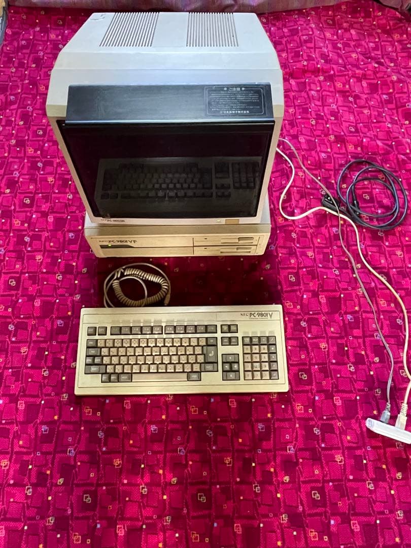 NEC PC-9801VF 本体セット全体的に状態が悪い