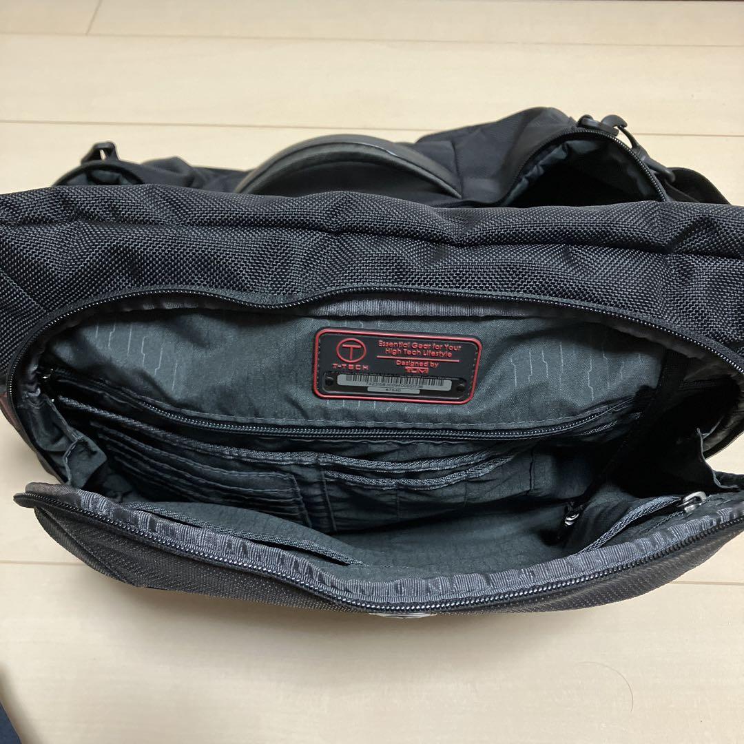 TUMI ボストンバッグ