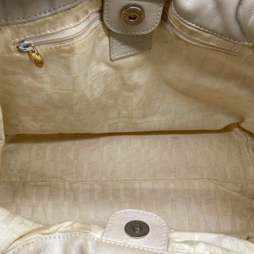 FURLA フルラ トートバッグ ハンド 編み込み ストロー カゴ　プレート