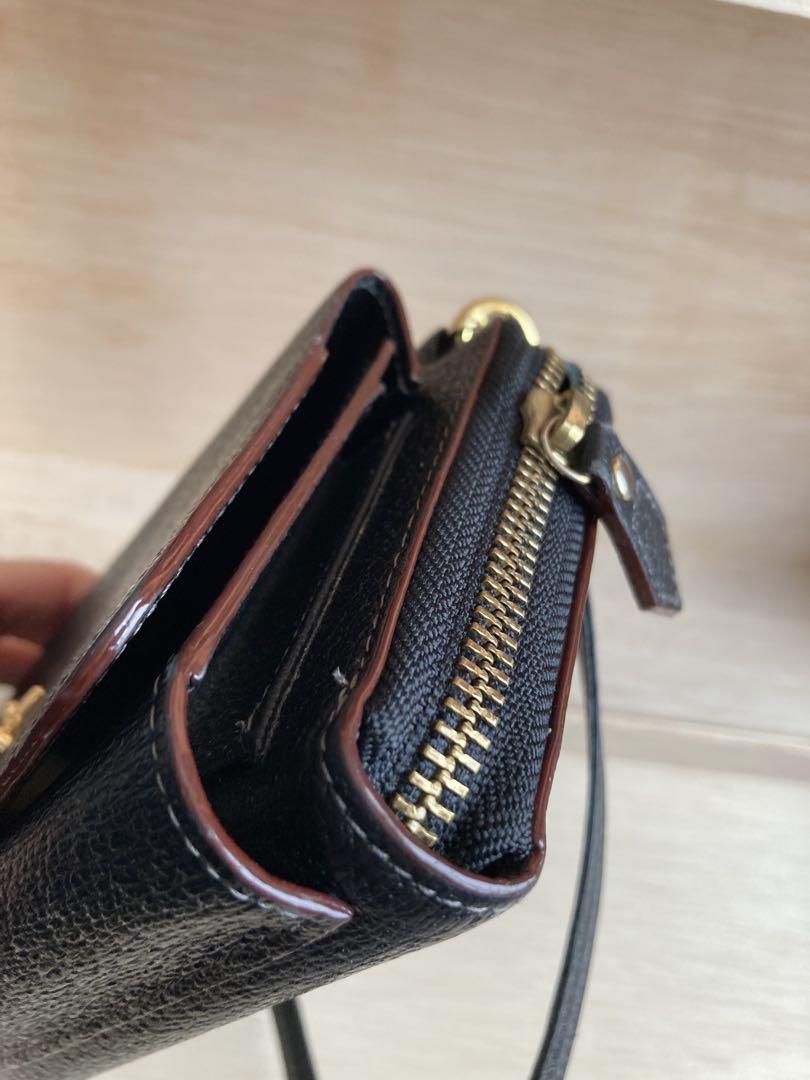 Vivienne Westwood スマホショルダーウォレット