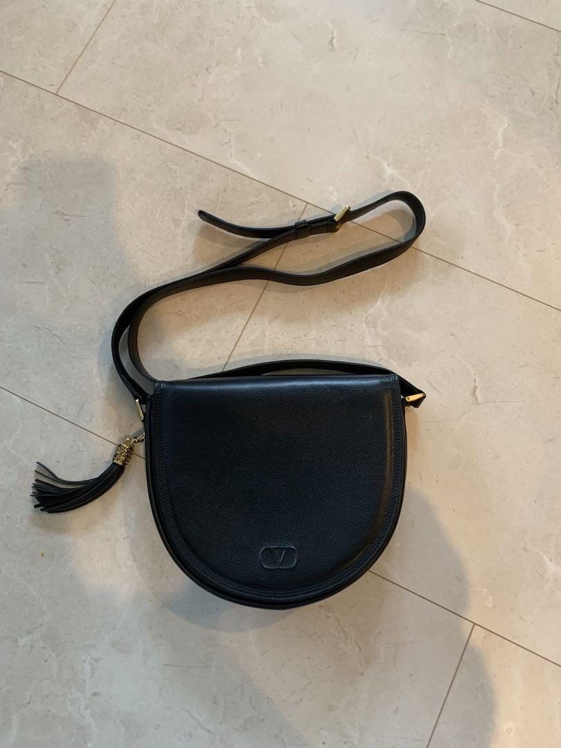 Valentino Garavani ブラックショルダーバッグ