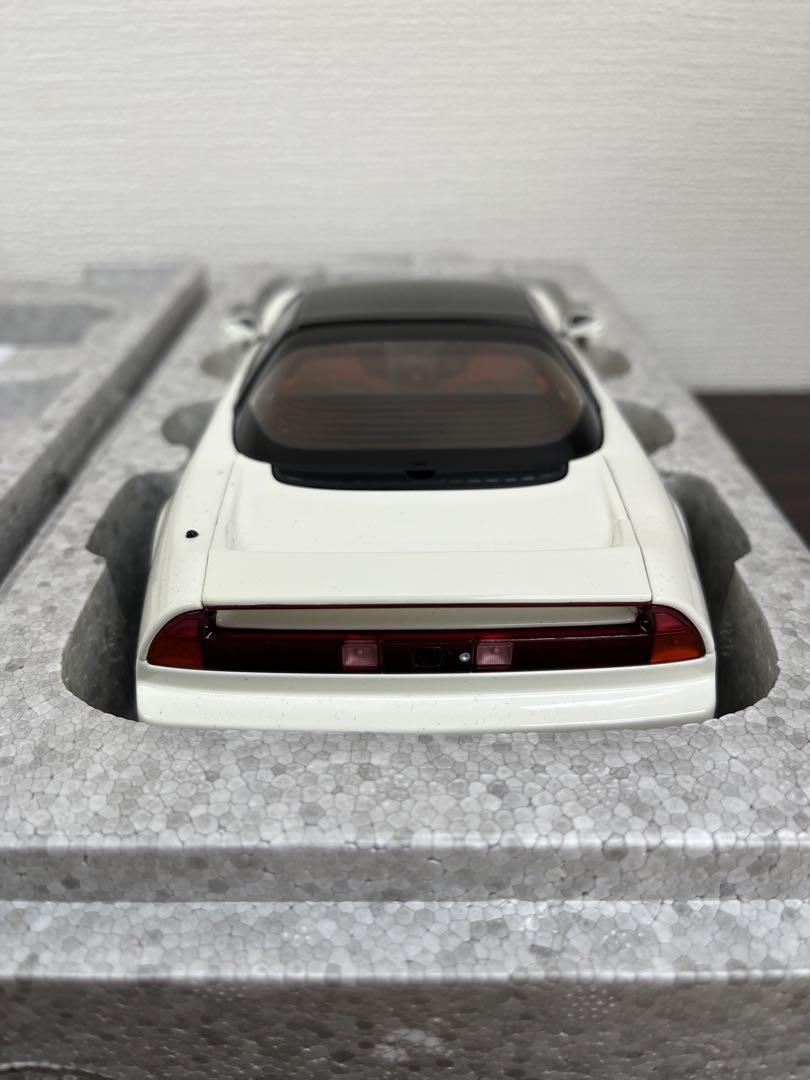 オートアートNSX タイプR チャンピオンシップ ホワイト1/18