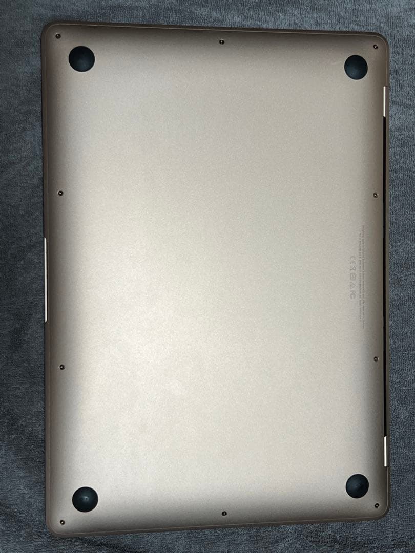 MacBook Air 13インチ ゴールド