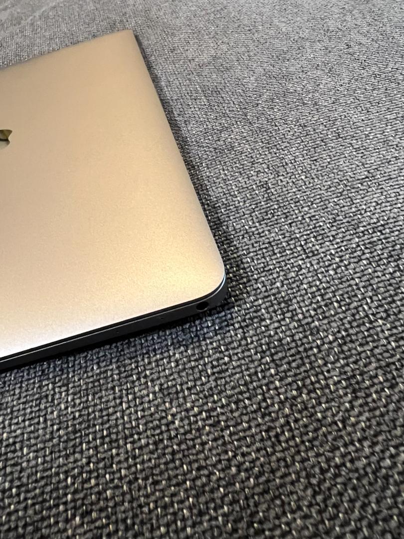 MacBook 12インチ 2017モデル