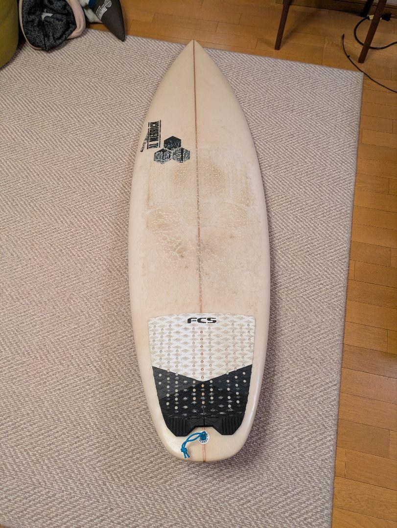 アルメリック　ROCKET WIDE　5.6 トライフィンショートボード