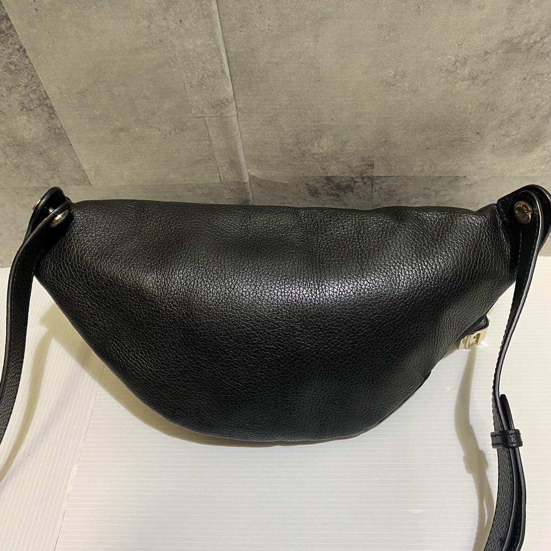 極美品】FURLA PIPER S BELT BAG レザー切替ボディバッグ