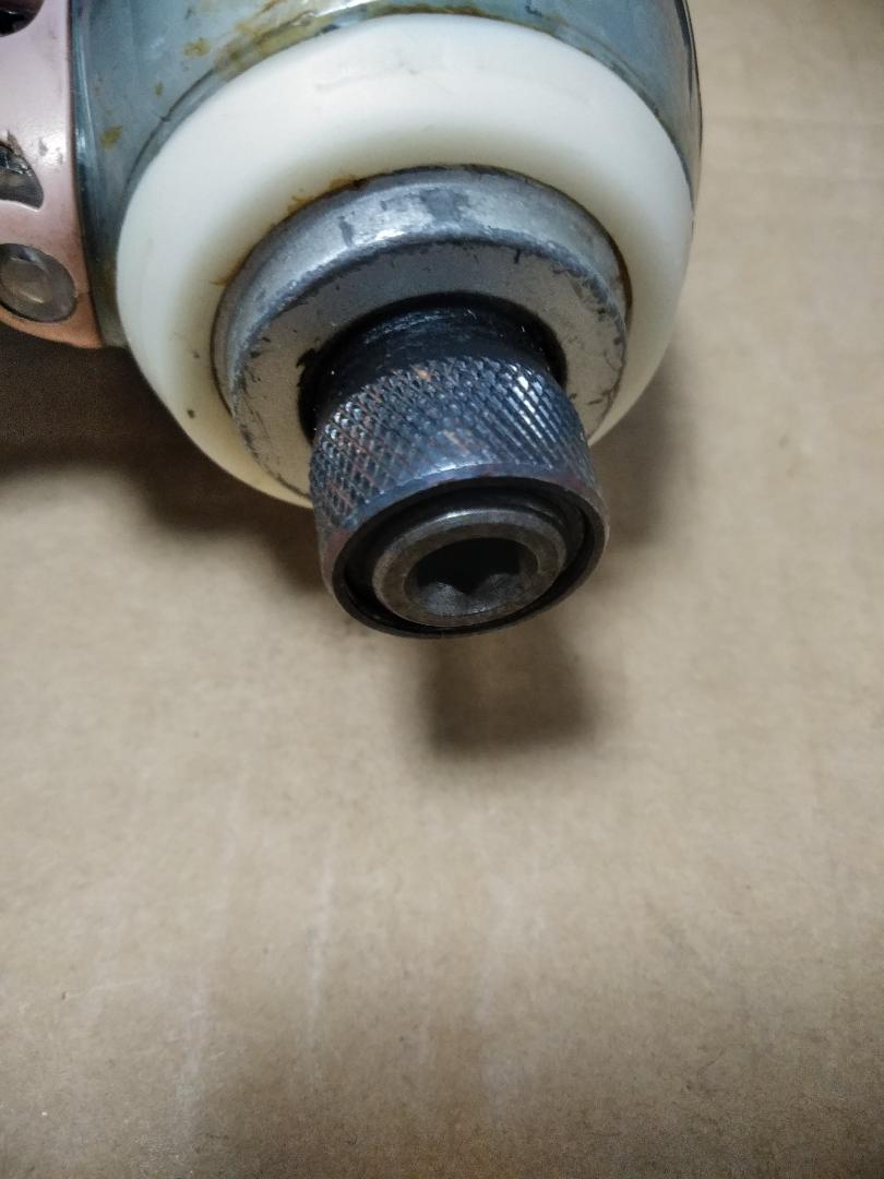マキタ充電式インパクト14.4V