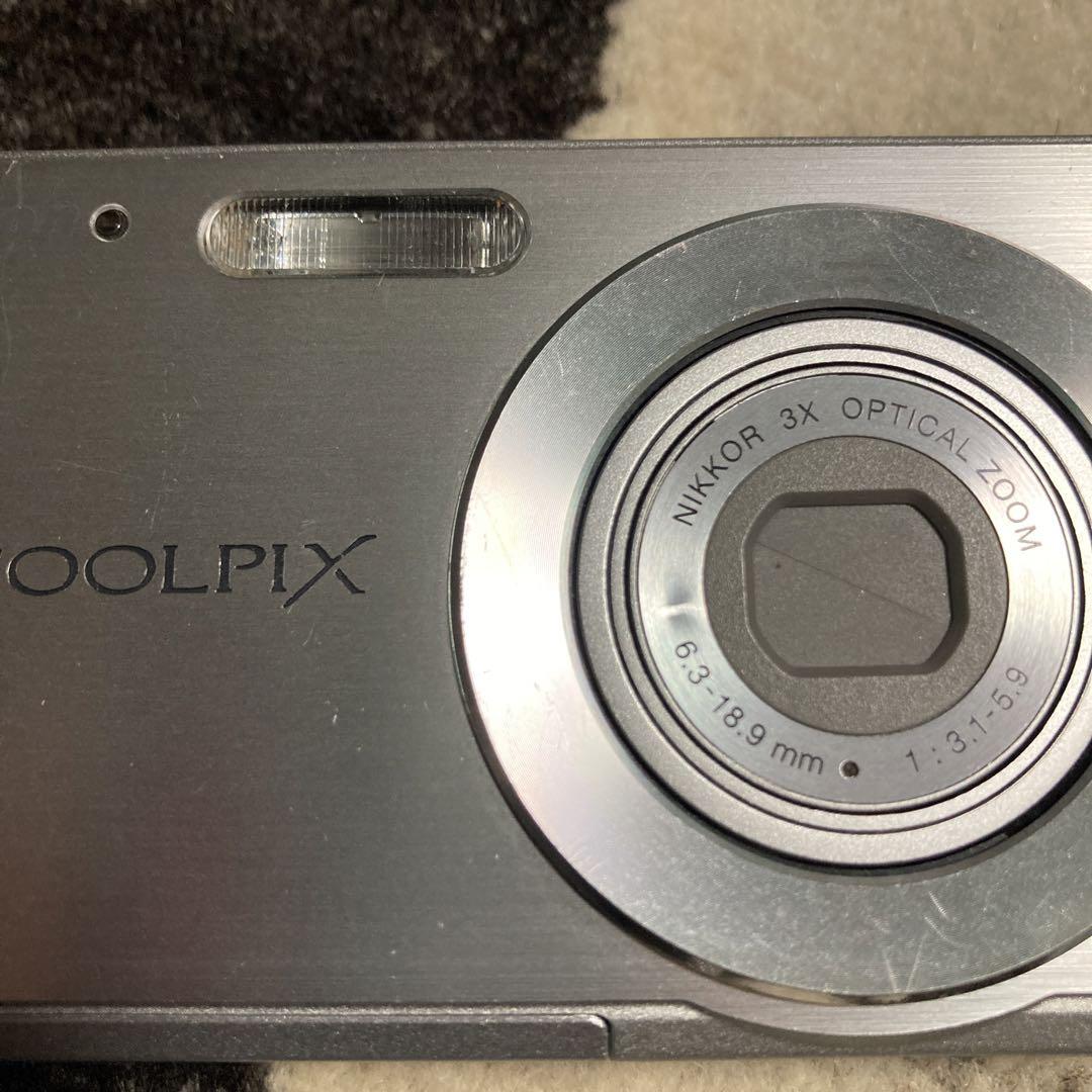 ニコンNikon デジタルカメラ クールピクスCOOLPIX S200