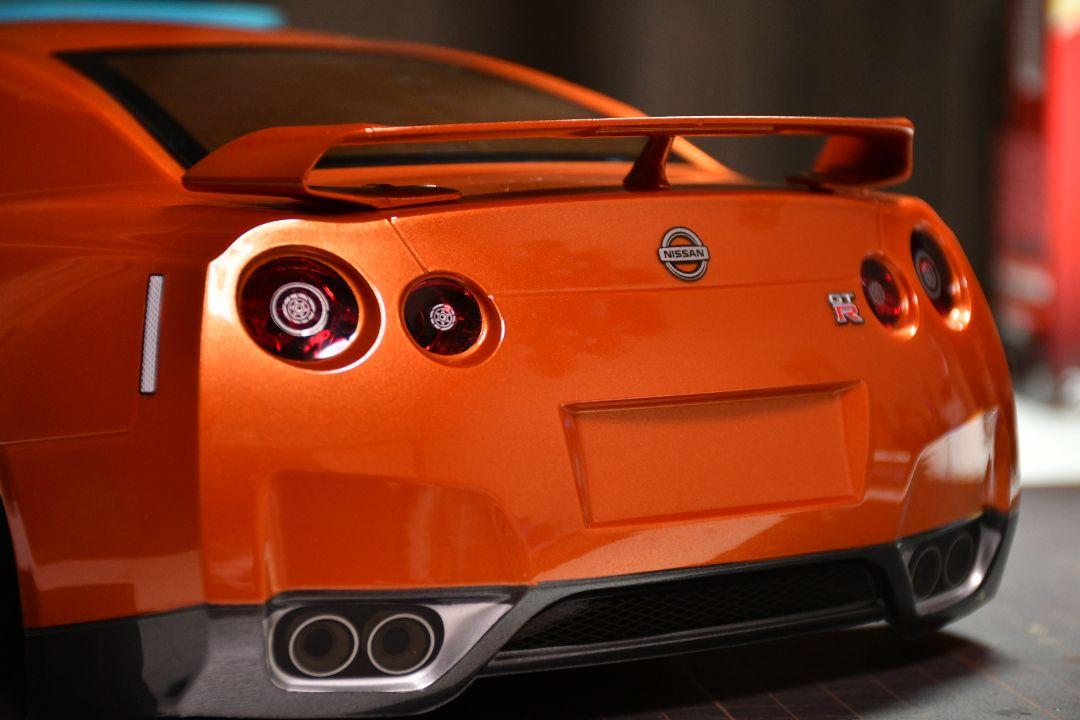 タミヤ　日産R35 塗装済みボディ