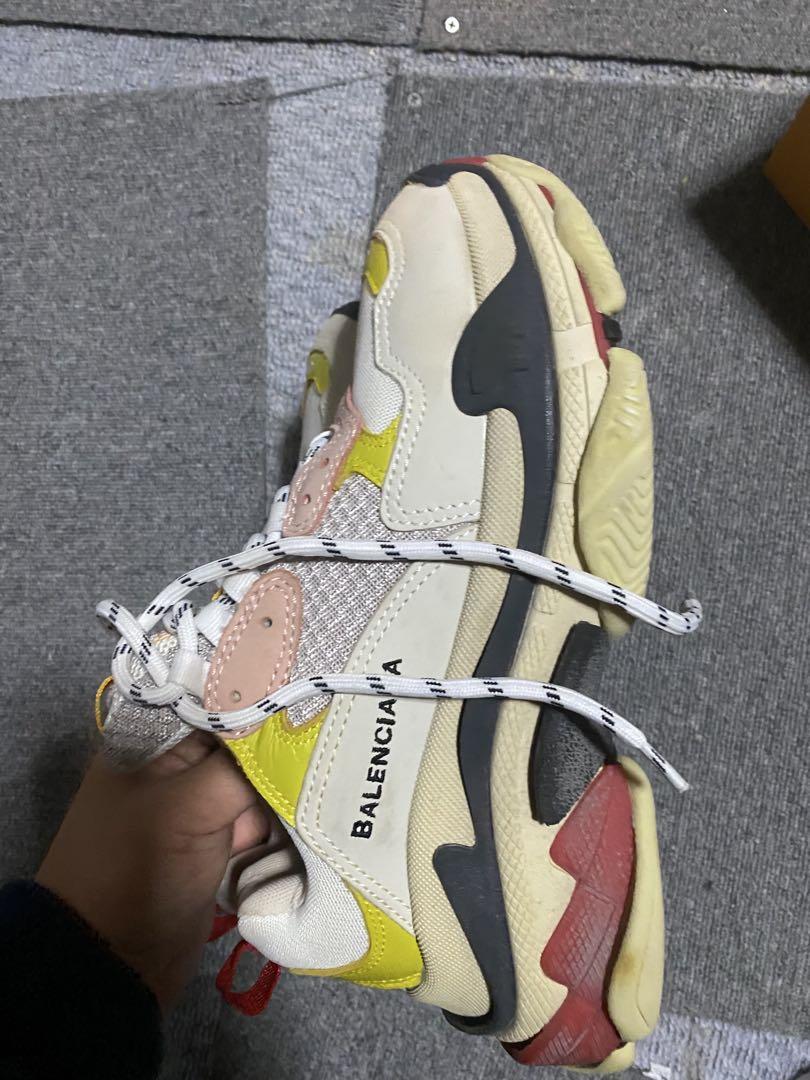 BALENCIAGA Triple S スニーカー ベージュ/イエロー39
