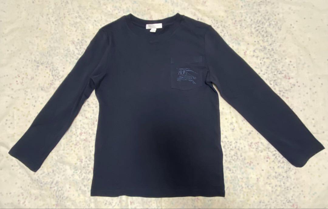 タグなし新品　バーバリーチルドレン　長袖Tシャツ　トップス　8y 128