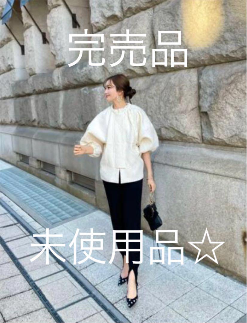 OHGA ハイウエストパンツ ピスタチオSサイズ 最安値に挑戦中 OHGA オーガ ハイウエストパンツ ピスタチオ M カジュアルパンツ