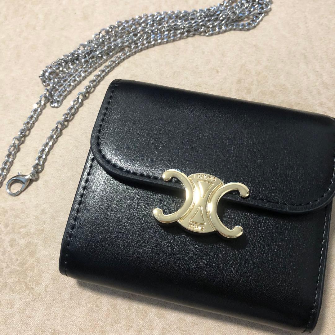 三つ折り財布 ブラック チェーン付き　celine