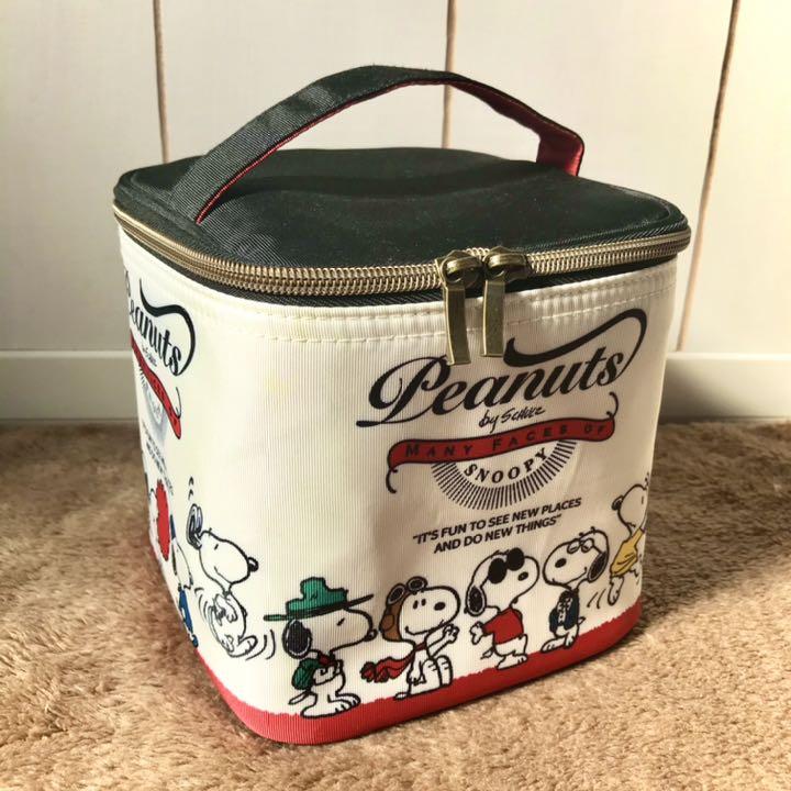 メルカリ しまむらスヌーピー バニティポーチ ポーチ バニティ 1 980 中古や未使用のフリマ メルカリ しまむらスヌーピー バニティポーチ ポーチ バニティ 1 980 中古や未使用のフリマ