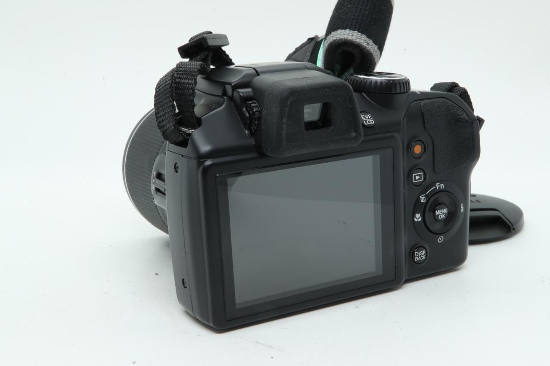 【S2167】 FUJIFILM Finepix S8200 フジフィルム