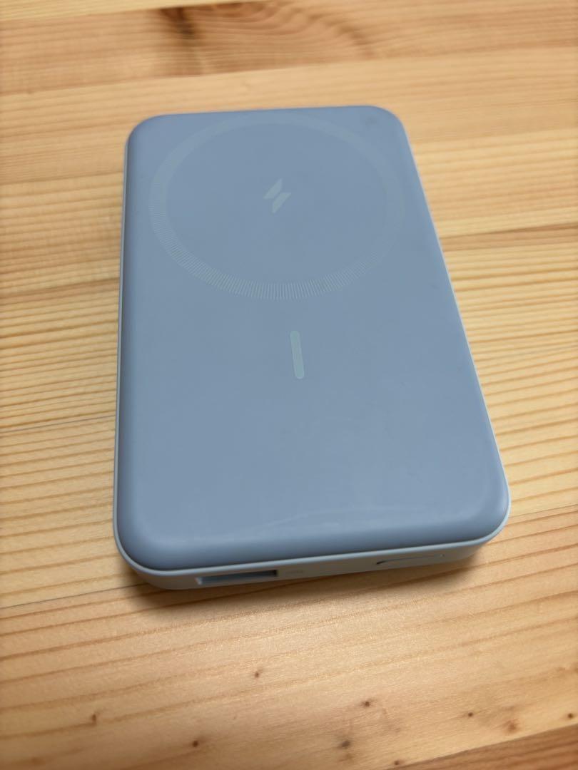 アンカー　マグネット式ワイヤレス充電対応 10000mAh モバイルバッテリー