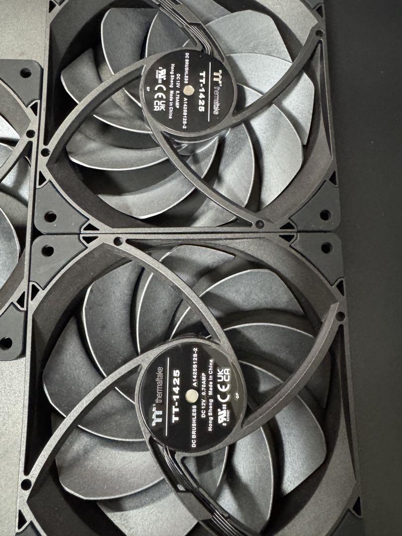 PC用ファン・クーラー Thermaltake TOUGHFAN 14 Pro