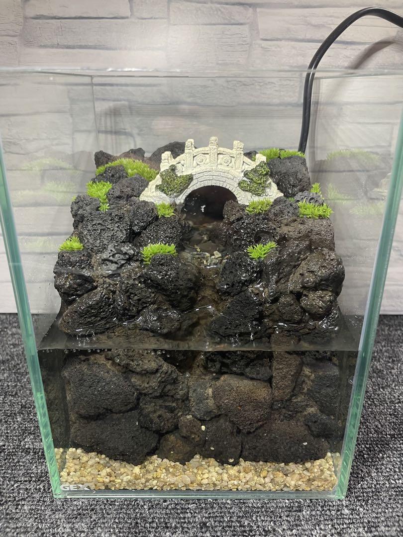 アクアテラリウム　mini 溶岩石　No.1