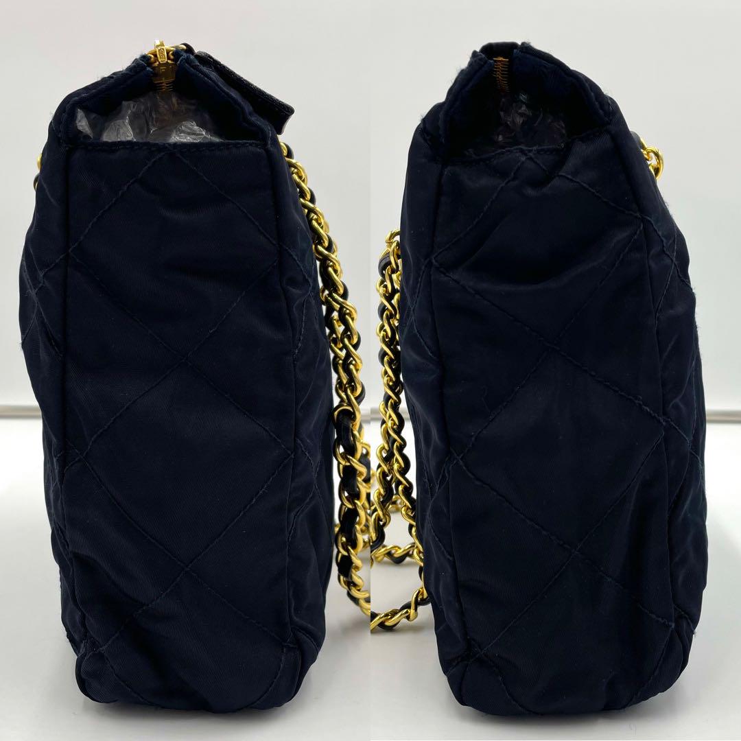 発掘 - 新登場ブランド キルティング PRADA ⭐️極美品 チェーン 三角ロゴ ショルダーバッグ バッグ