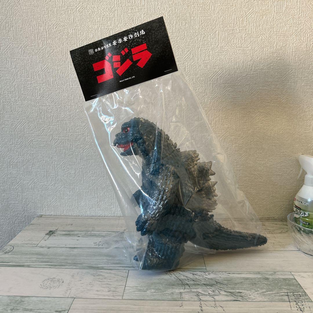 【極美品 希少】GVWゴジラ (1962) ギミック版 青色 未開封 安楽安作 極美品 希少】GVWゴジラ (1962) ギミック版 青色 未開封 安楽安作