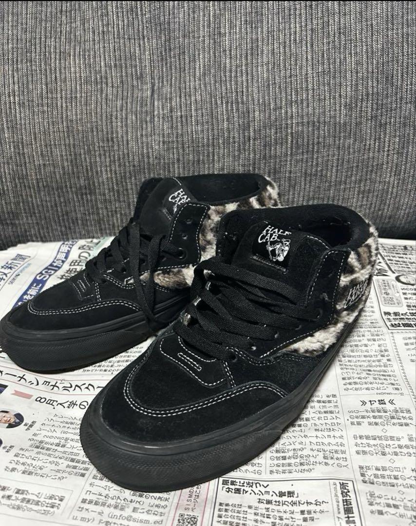 Supreme x Vans Leopard Half Cab 