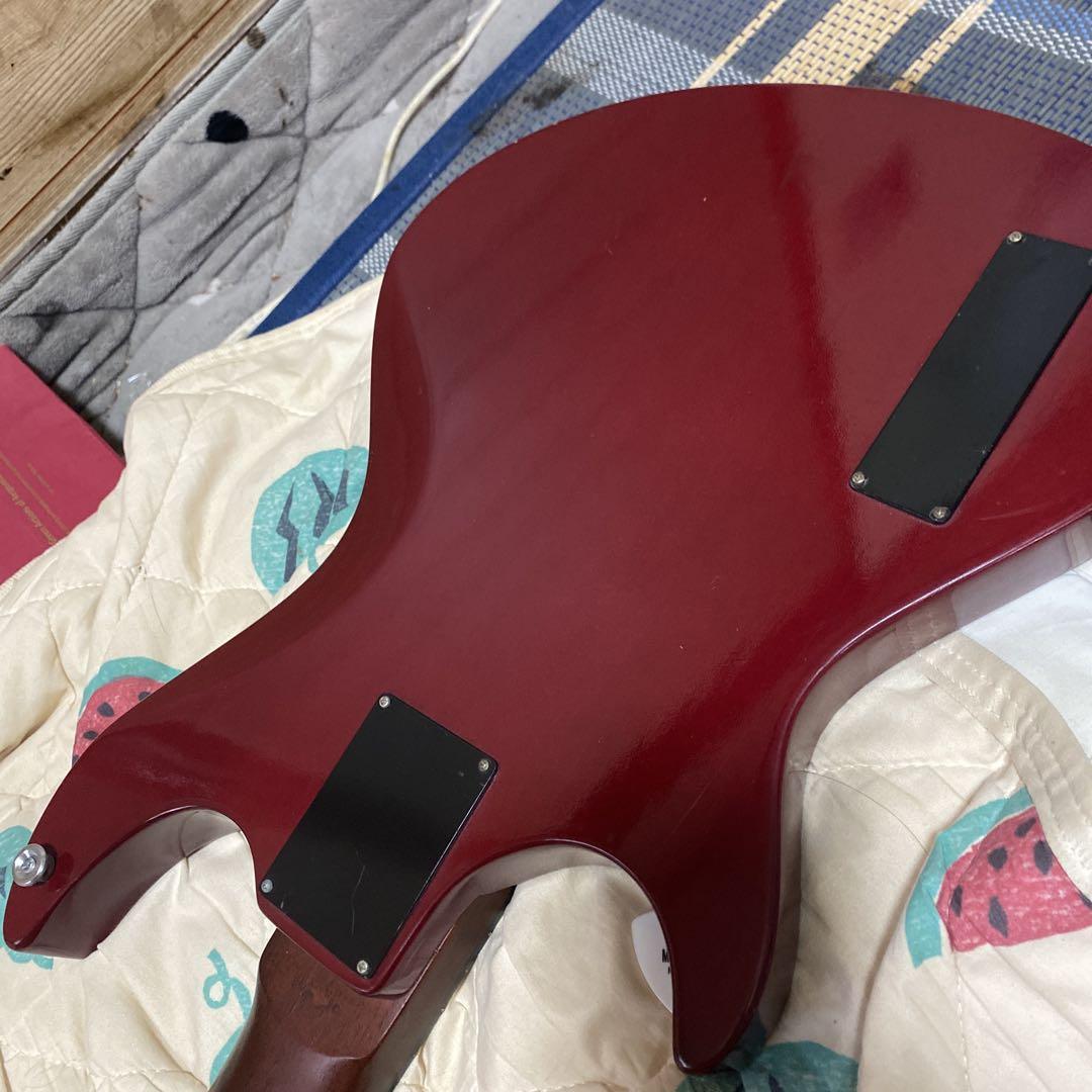 ロックトーンエレキベース ショートスケール4弦 2ピックアップ