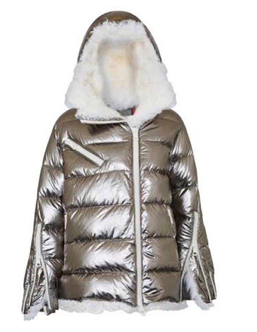MONCLERシルバーのダウンジャケット 画像3
