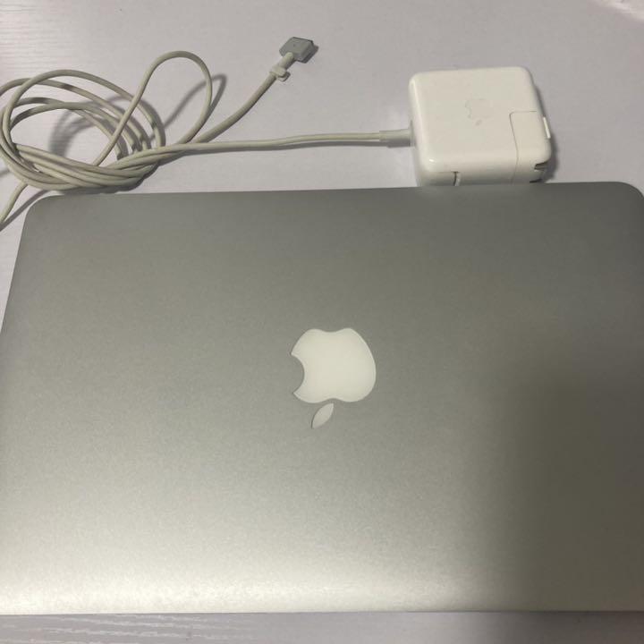 macbook air 11インチ Early 2014